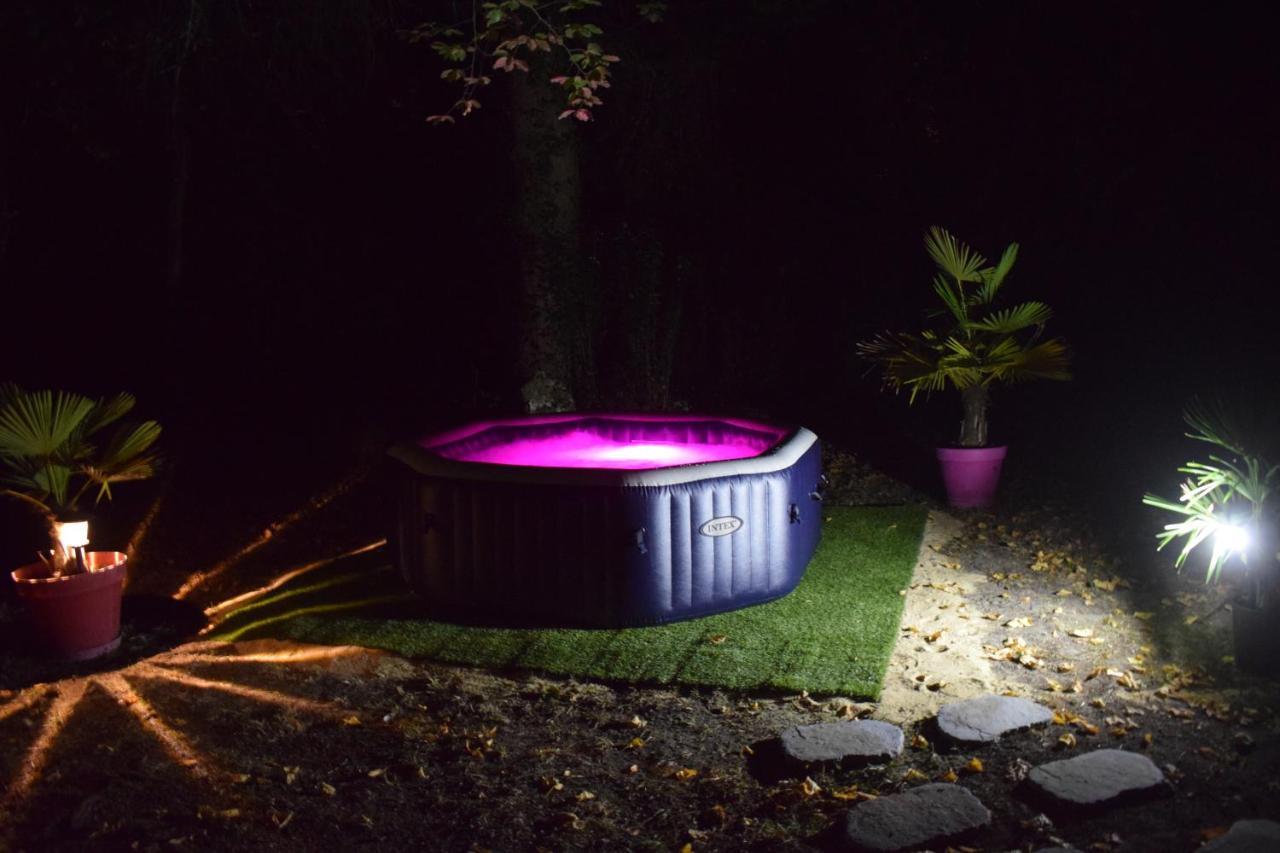 Domaine La Tuilerie Panzió Guîtres Kültér fotó