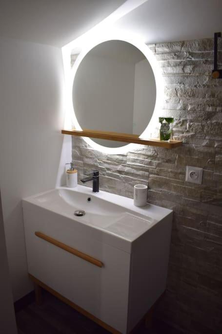 Domaine La Tuilerie Panzió Guîtres Szoba fotó